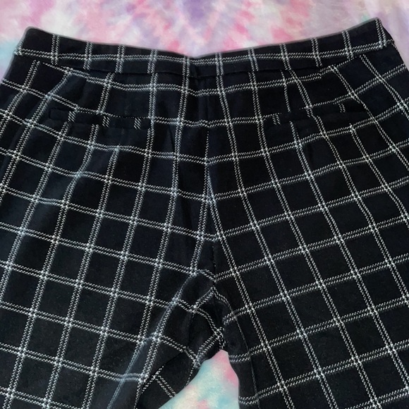 New Joan Rivers cropped plaid legging - Picture 2 of 2